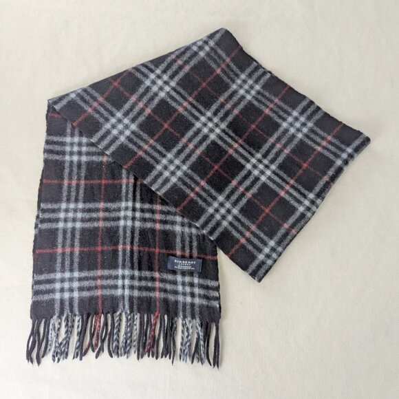 Burberry Scarf Navy – Unisex 100% Lambswool – Pre-Loved – Elegant & Cozy Wrap - Picture 1 of 7